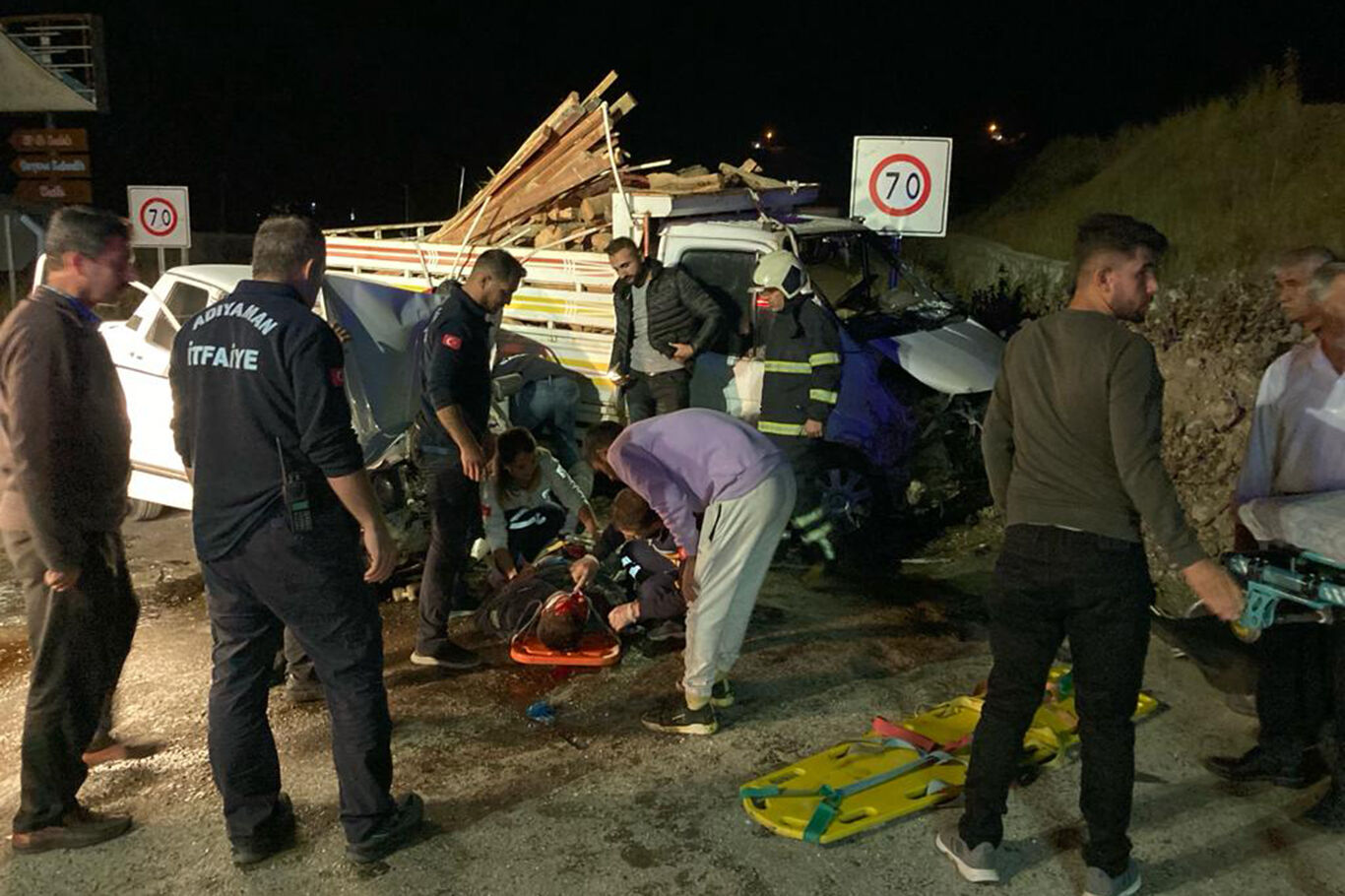 adiyamanda-trafik-kazasi-3-yarali-bc11815f.jpg