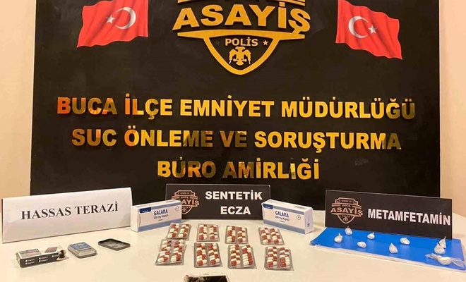 izmirde-uyusturucu-operasyonu-1-gozalti-1a3b2710.jpg