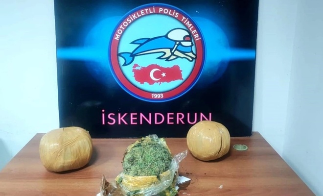 iskenderunda-3-kilogram-esrar-ele-gecirildi-ac0c2f71.jpg