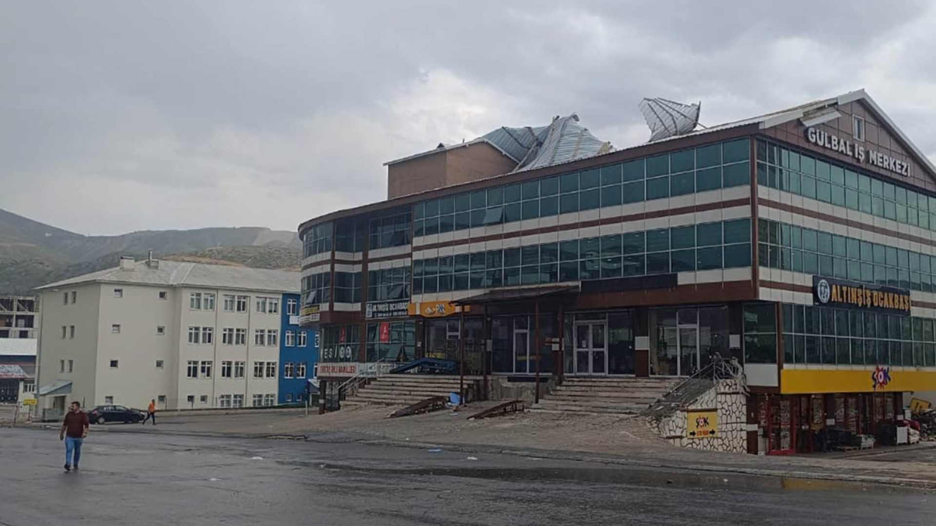Bitlis'te Şiddetli Fırtına (3)