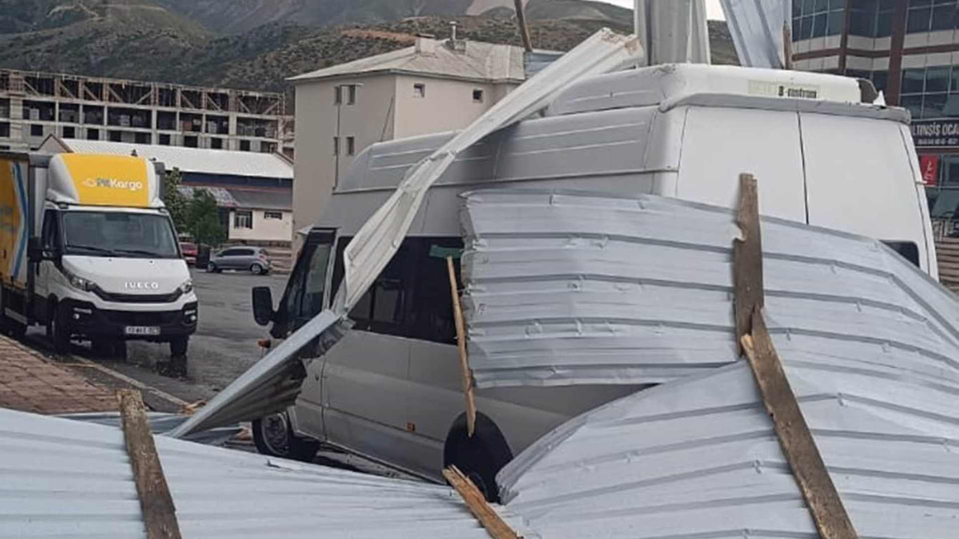 Bitlis'te Şiddetli Fırtına (4)