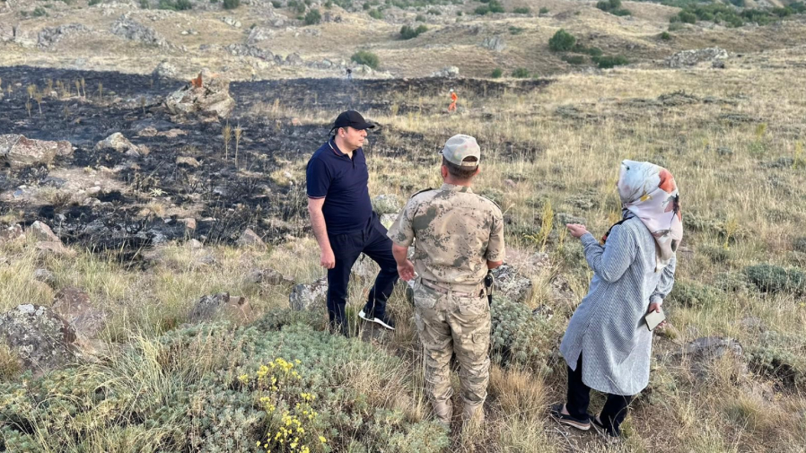 Nemrut Kalderası'nda Örtü Yangını Çıktı