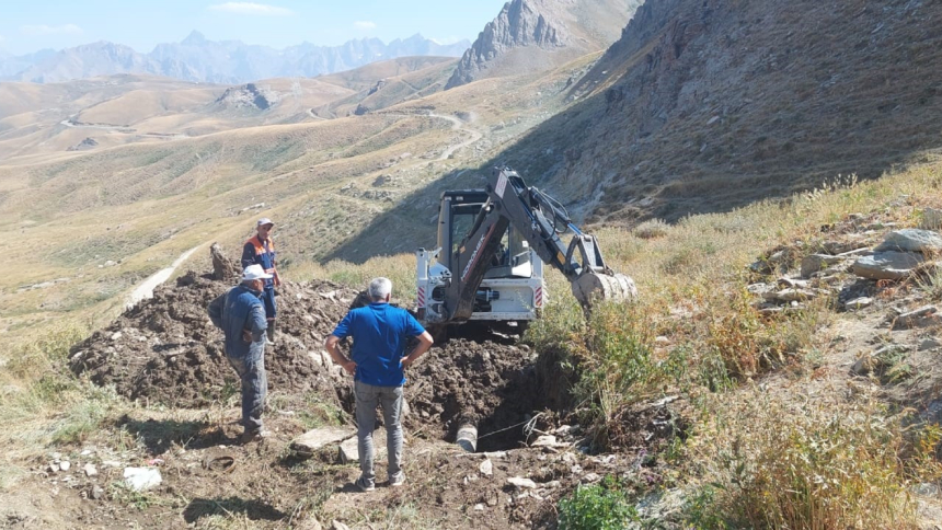 3 Bin 500 Rakımda Su Arızası Giderildi