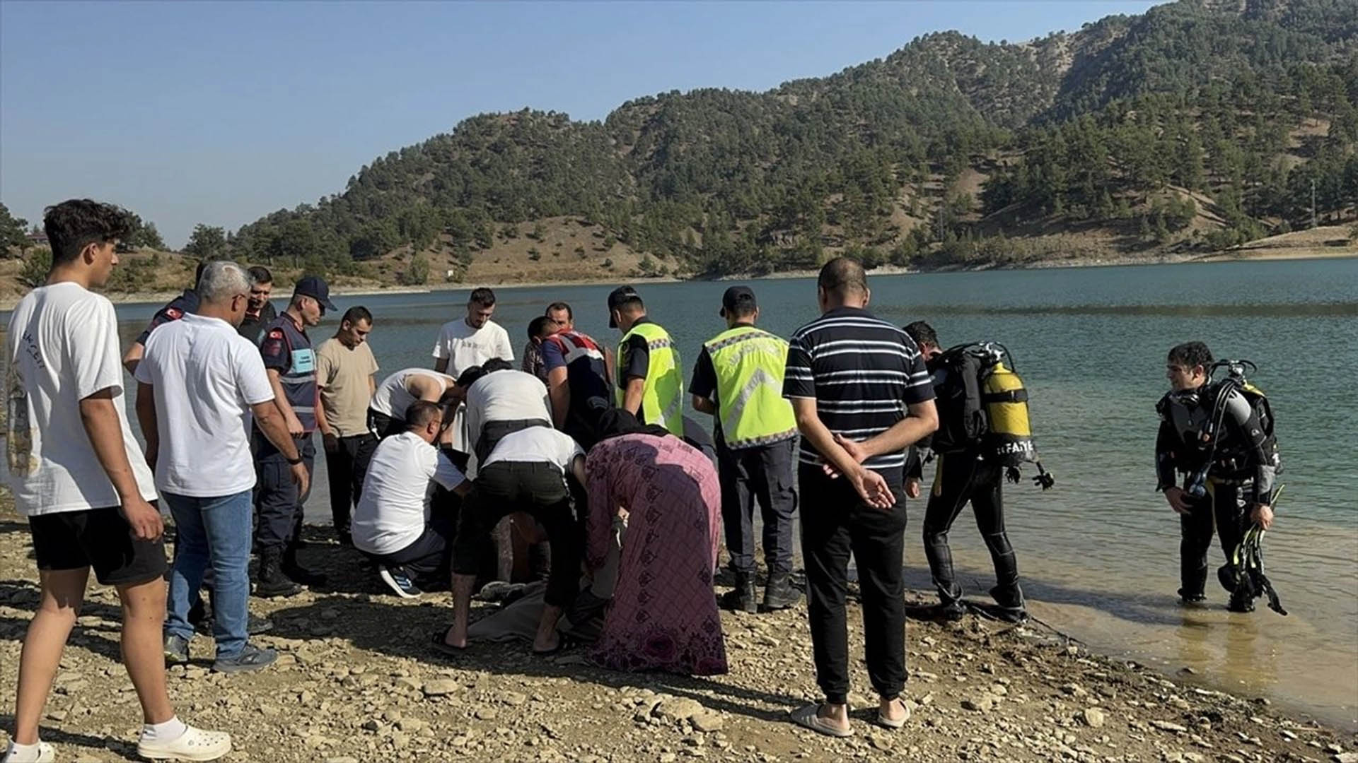 Baraj Göletine Giren Çocuk Boğularak Can Verdi 1