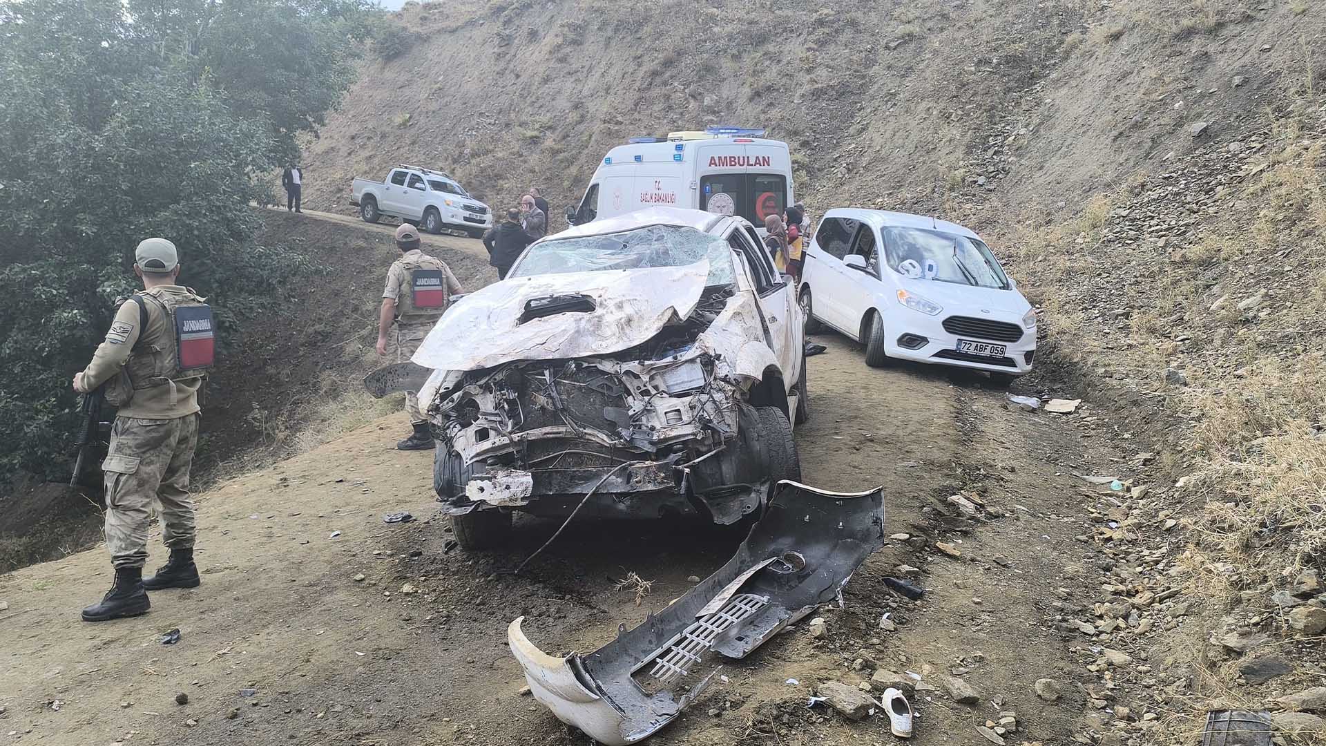 Bugün Şehit Olan Askerin Yakınları Cenaze Törenine Giderken Araç Şarampole Devrildi, 1 Kişi Öldü 5 Yaralı 1