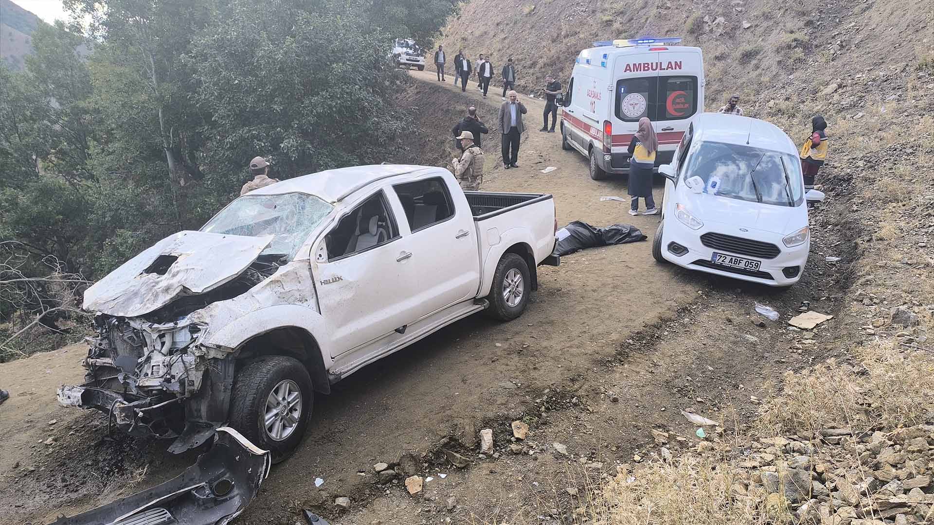 Bugün Şehit Olan Askerin Yakınları Cenaze Törenine Giderken Araç Şarampole Devrildi, 1 Kişi Öldü 5 Yaralı 4