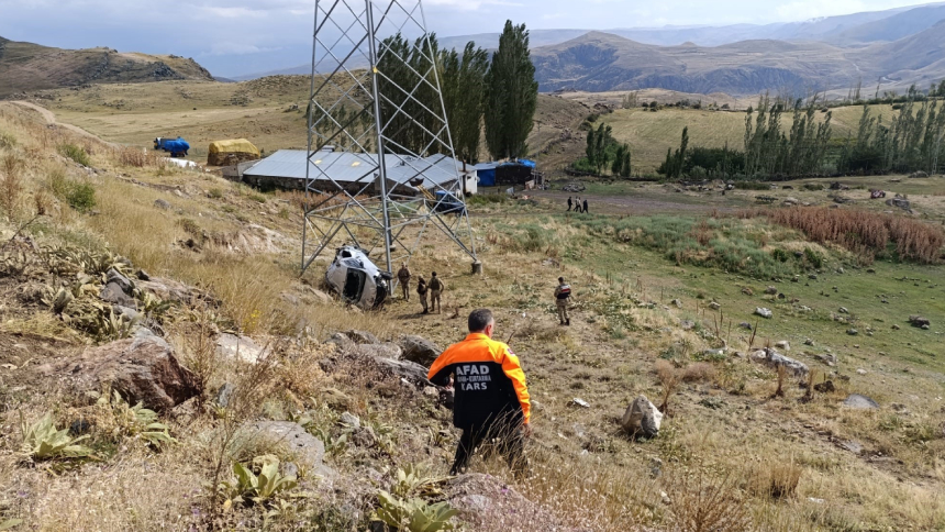 Kağızman’da Trafik Kazası 4 Kişi Yaralandı (1)