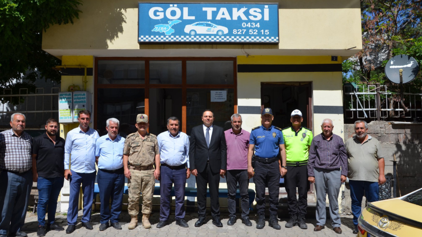 Kaymakam Demir’den Tatvan Esnafına Ziyaret (1)