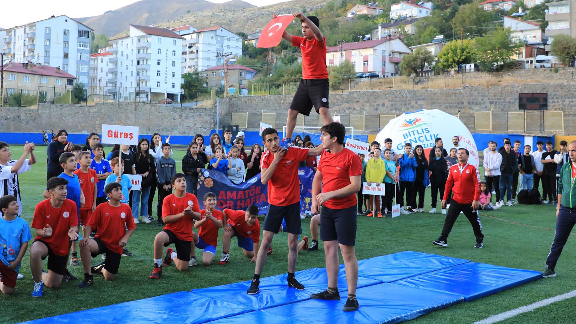 Bitlis'te Amatör Spor Haftası Coşkuyla Kutlandı 4