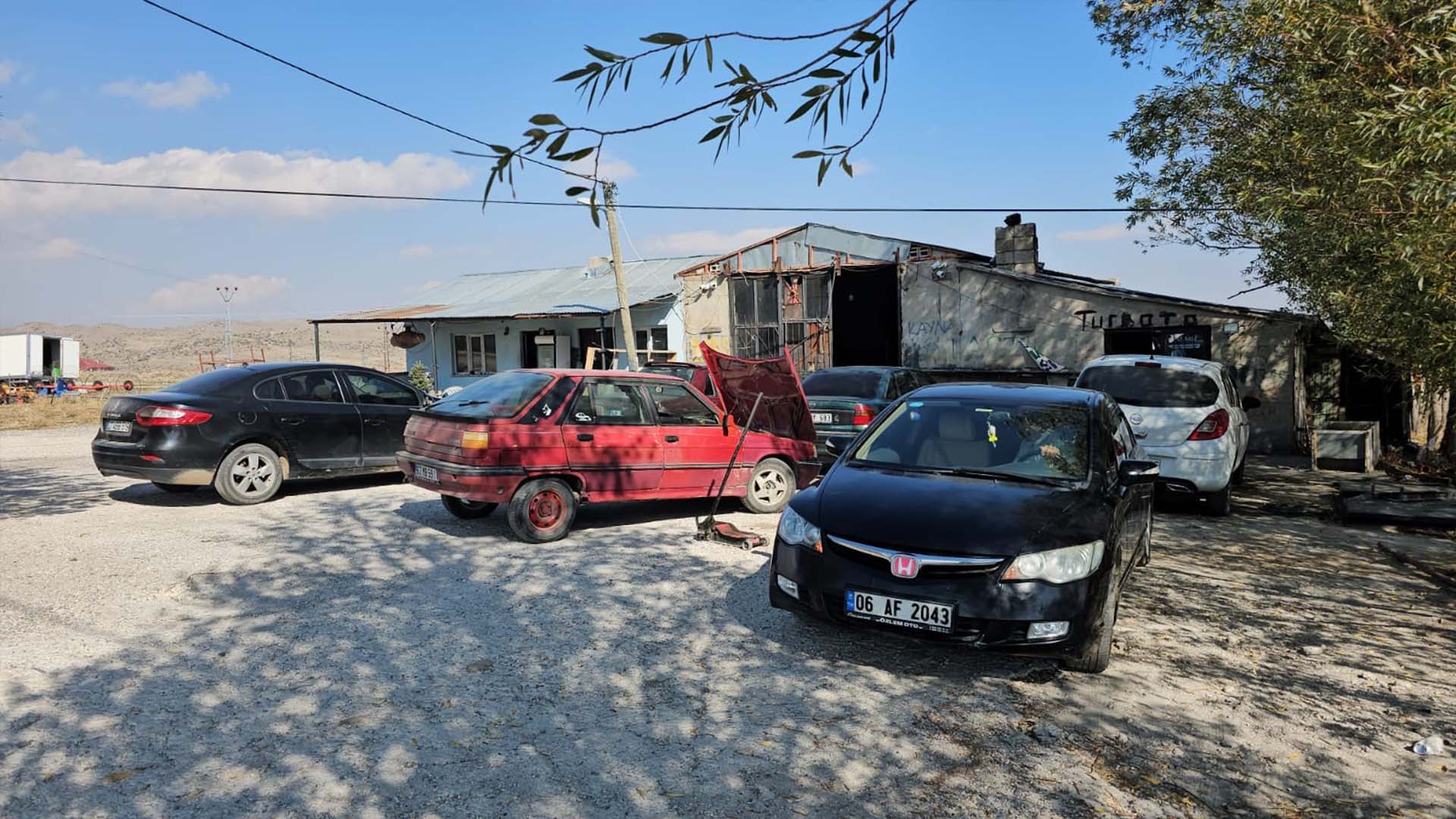 Bitlis'te Araç Sahipleri Lastikçilere Yöneldi 3