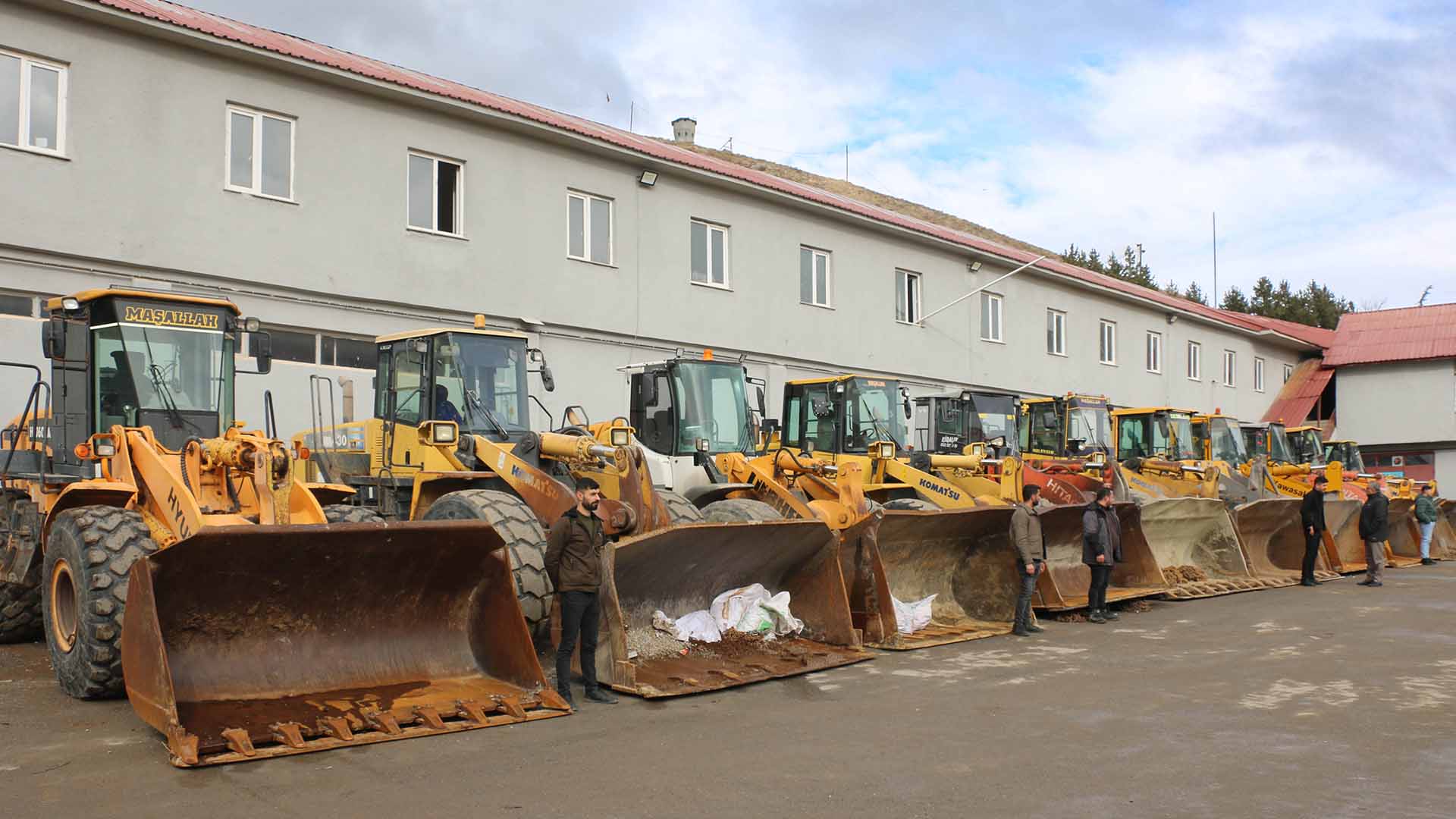 Bitlis Belediyesi Kışa Hazır, Karın Başkenti'nde Sorunsuz Ulaşım Hedefi 1