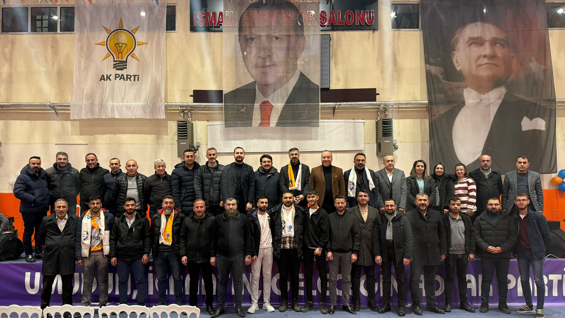 Bitlis Belediye Başkanı Tanğlay, Ak Parti Bitlis 8. Olağan İl Kongresi İçin Hazırlıkları İnceledi