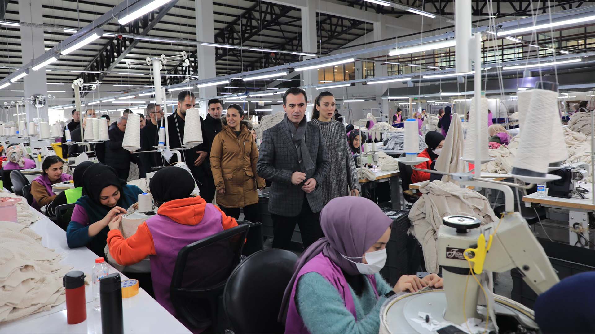 Bitlis Valisi Ahmet Karakaya, Organize Sanayi Bölgesindeki Fabrikaları Ziyaret Etti 4