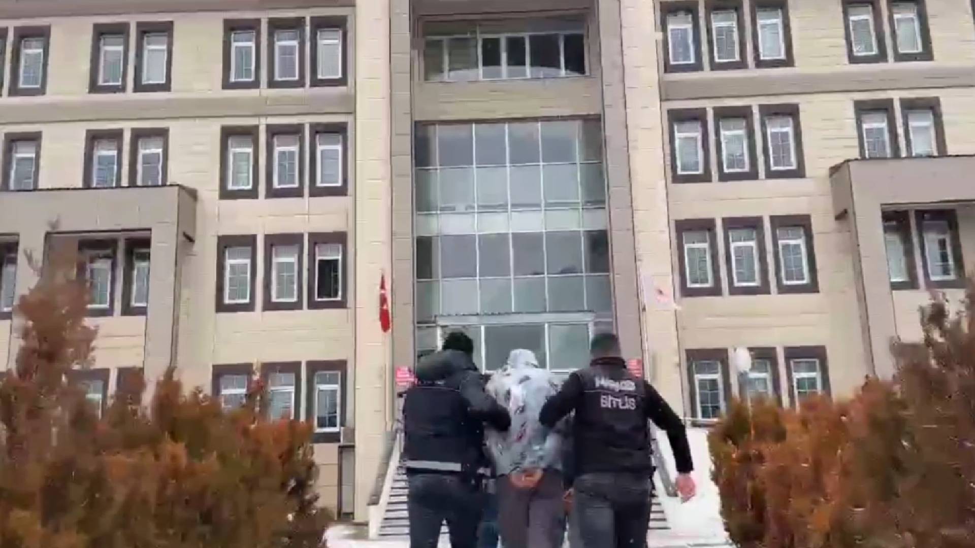 Haber Kapak Şablon 2025 01 17T101505.228