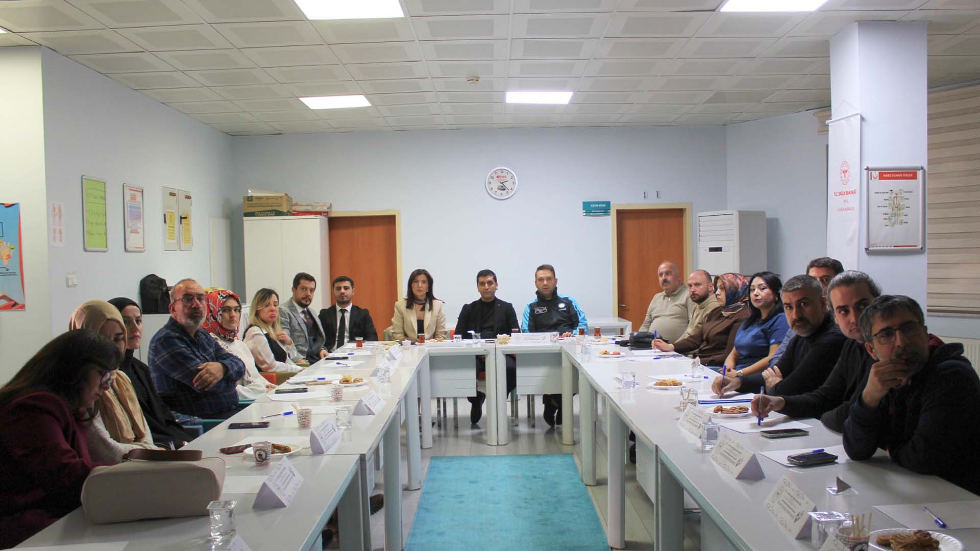 Bitlis’te Anne Ve Bebek Sağlığı İçin Kritik Toplantı, İki Büyük Müjde