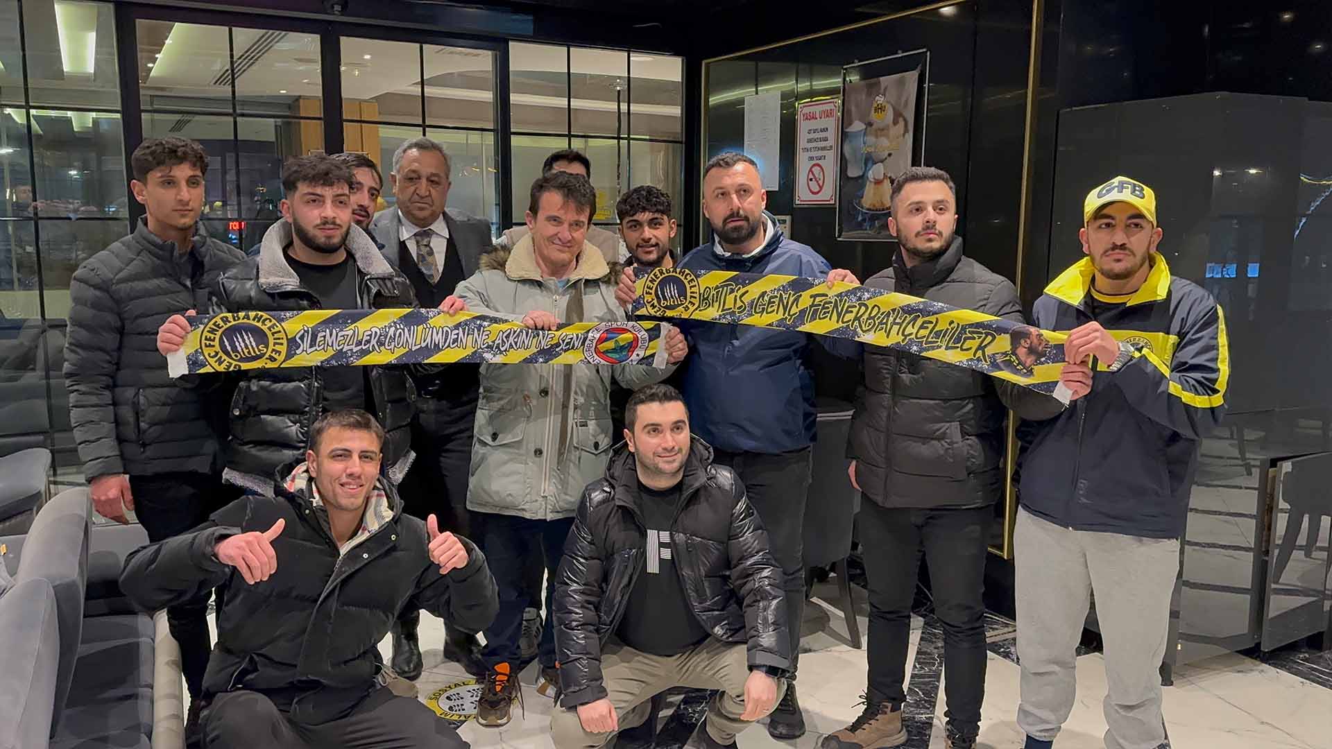Bitlis'te Fenerbahçe Voleybol Takımı Coşkuyla Karşılandı 2