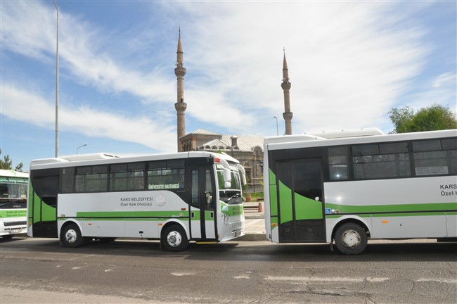 Kars’ta Dolmus Esnafi Seslerini Duyurmak Icin Protesto Yapti (4)