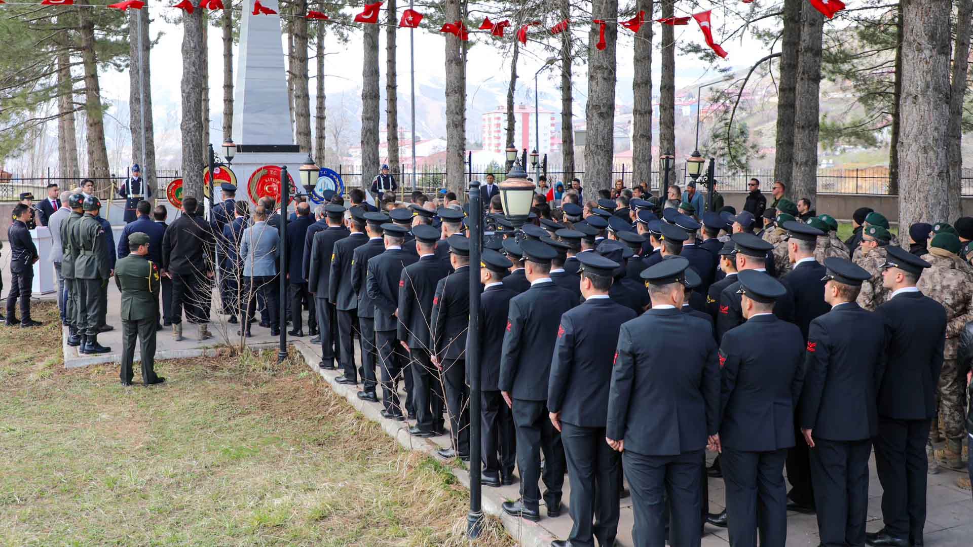Bitlis'te 18 Mart Çanakkale Zaferi Ve Şehitleri Anma Günü Töreni 2