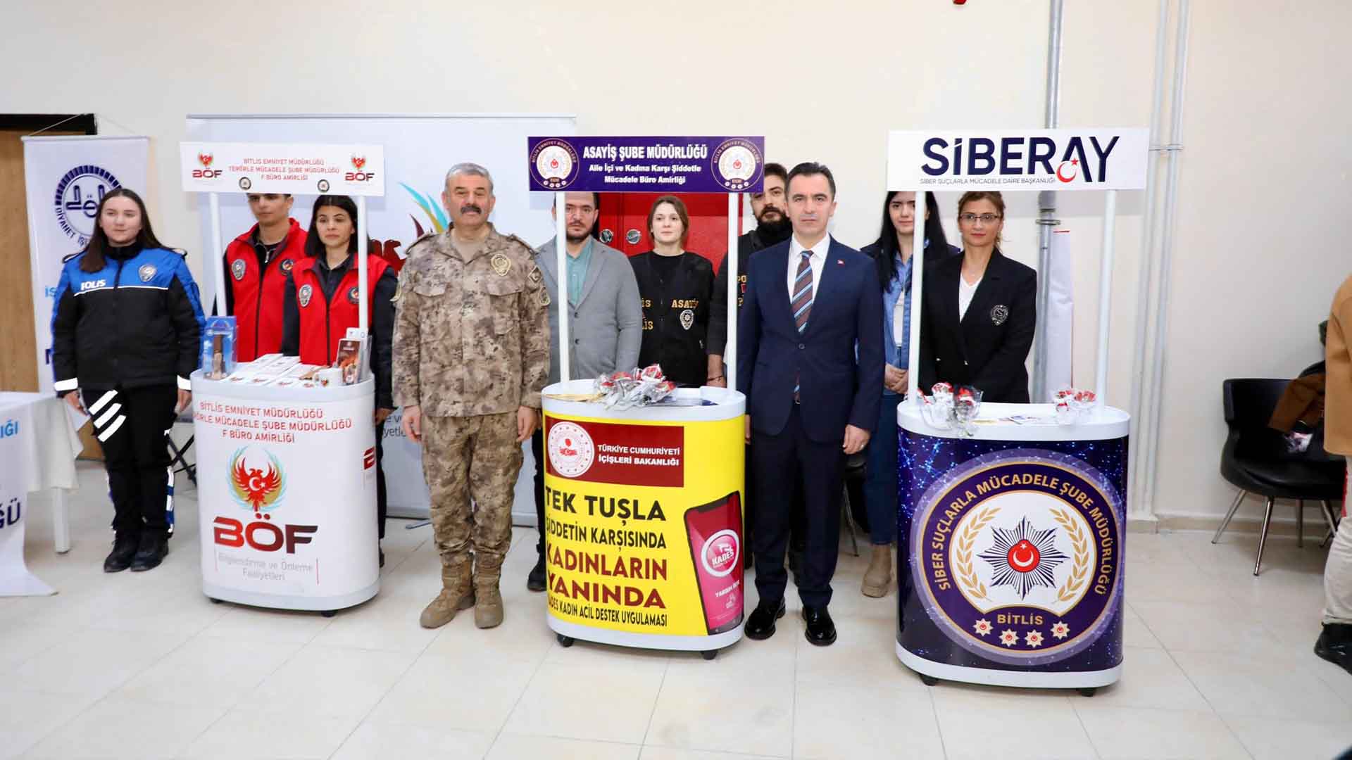 Bitlis’te 8 Mart’a Özel Kadın Hakları Söyleşisi Düzenlendi 1