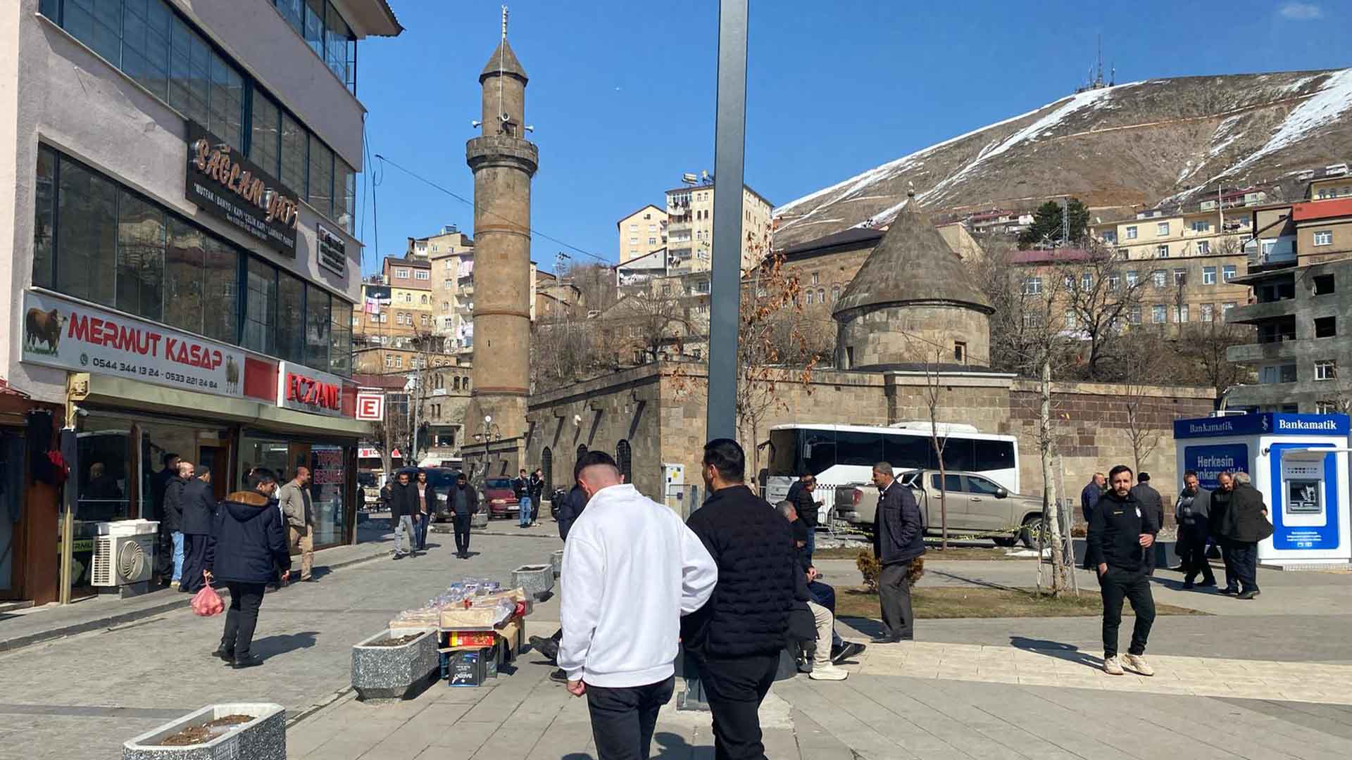 Bitlis’te Kışın Ortasında Bahar Havası 1