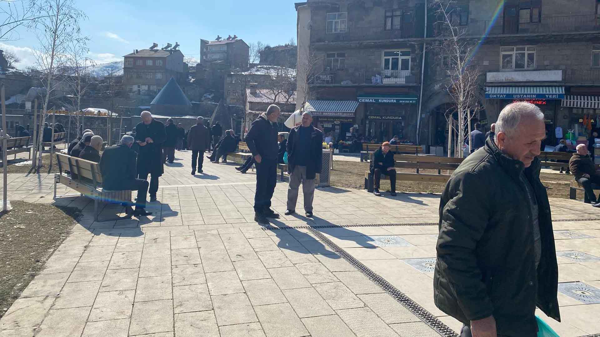 Bitlis’te Kışın Ortasında Bahar Havası 3