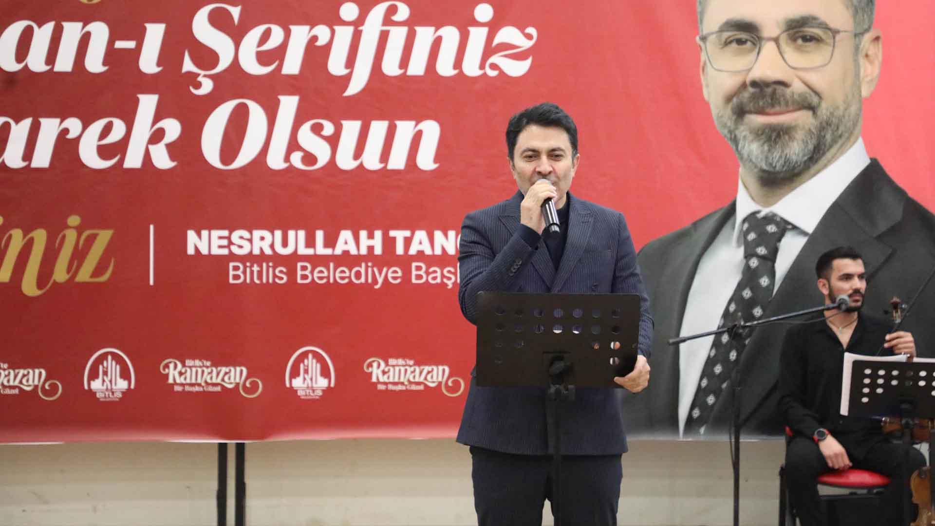 Bitlis’te Ramazan Coşkusu, İlahi Konseri Büyük İlgi Gördü 4