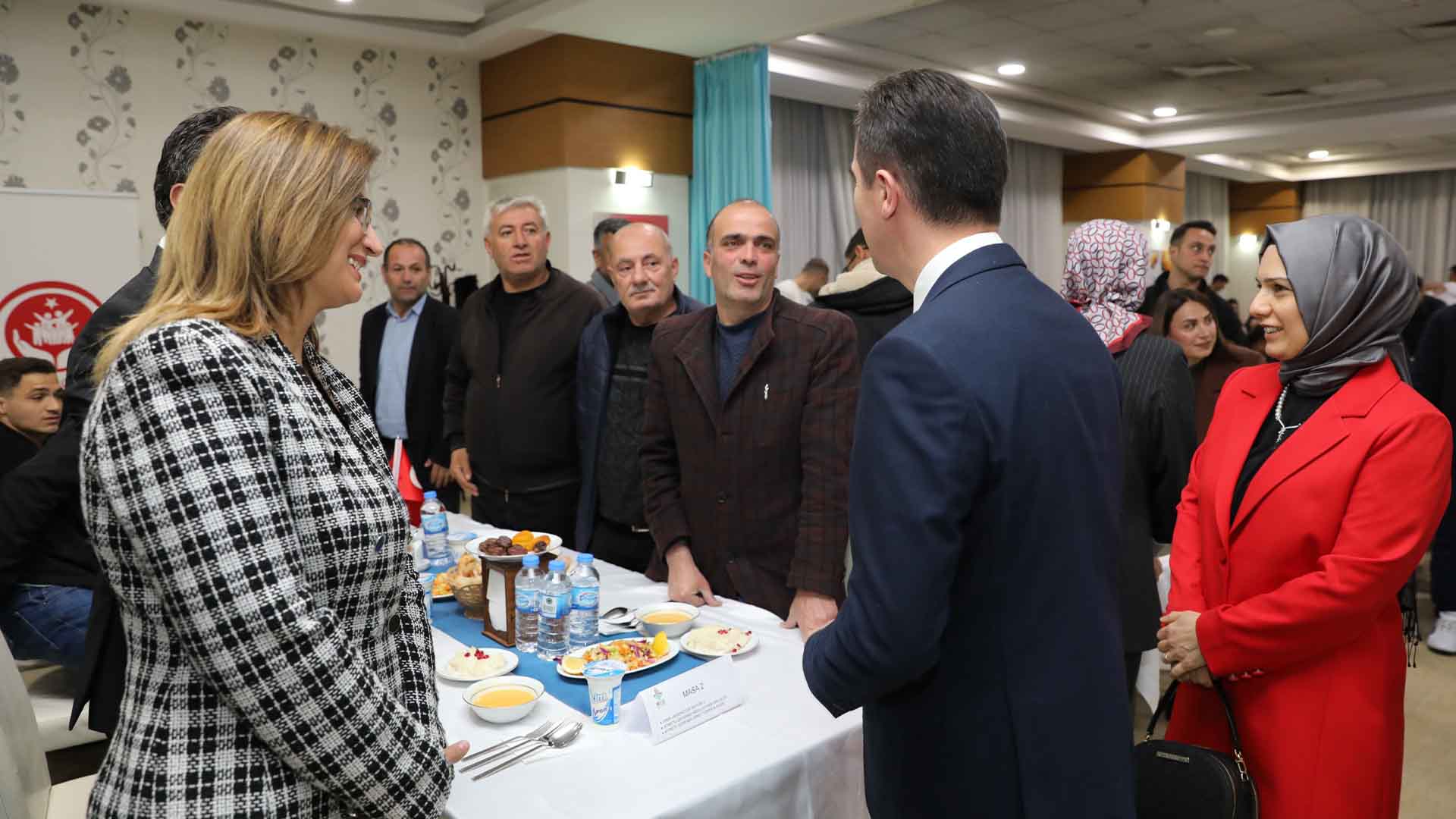 Bitlis’te Şehit Aileleri Ve Gaziler İçin Anlamlı İftar 2