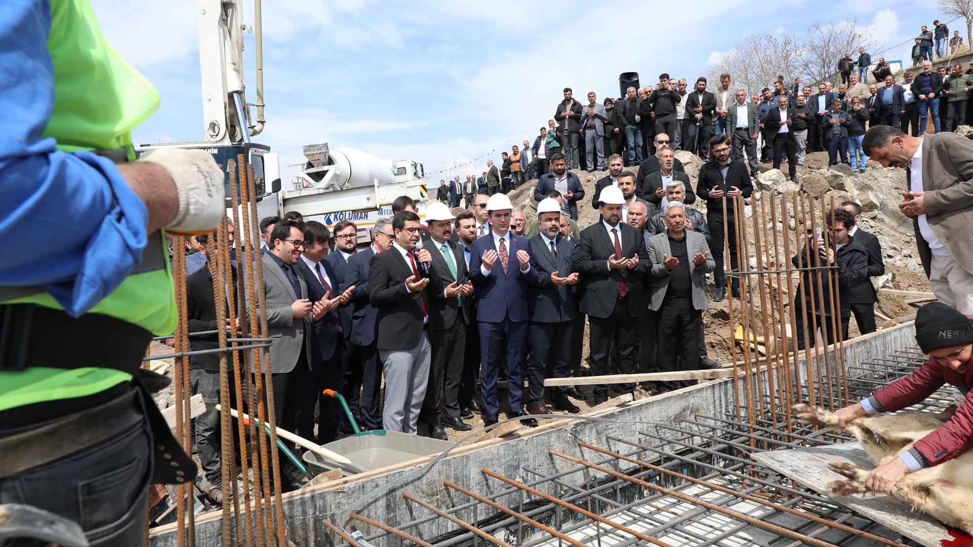 Ahlat’a Dev Yatırım, Bahr I Ahlat Su Sporları Merkezi’nin Temeli Atıldı 1