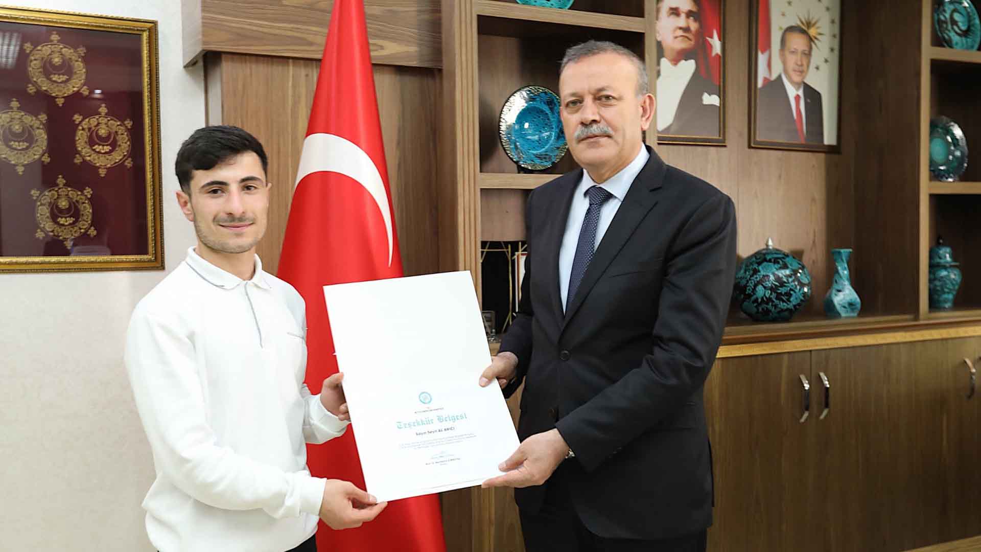 Bitlis Eren Üniversiteli Sporculardan Türkiye Şampiyonasında Çifte Zafer 1