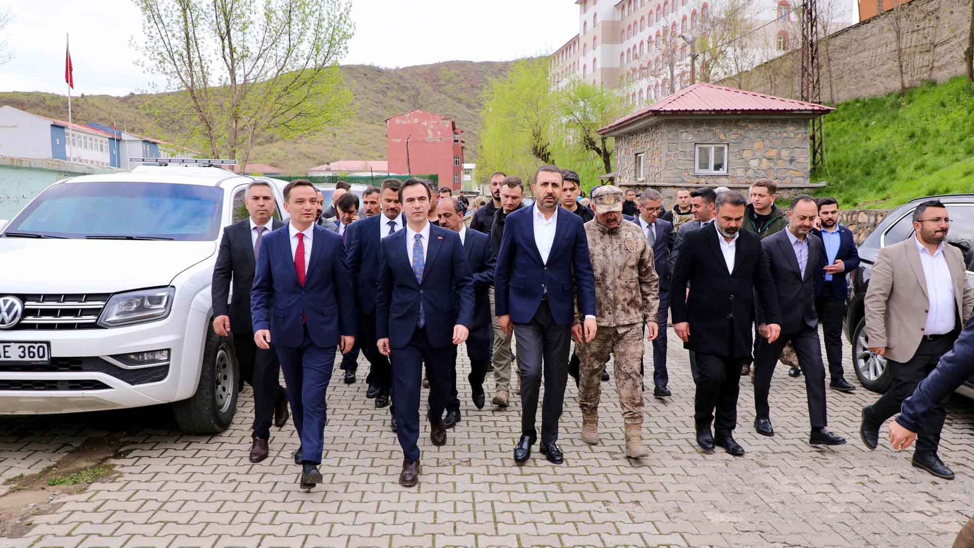 Bitlis Heyeti Hizan’da Vatandaşlarla Buluştu 1