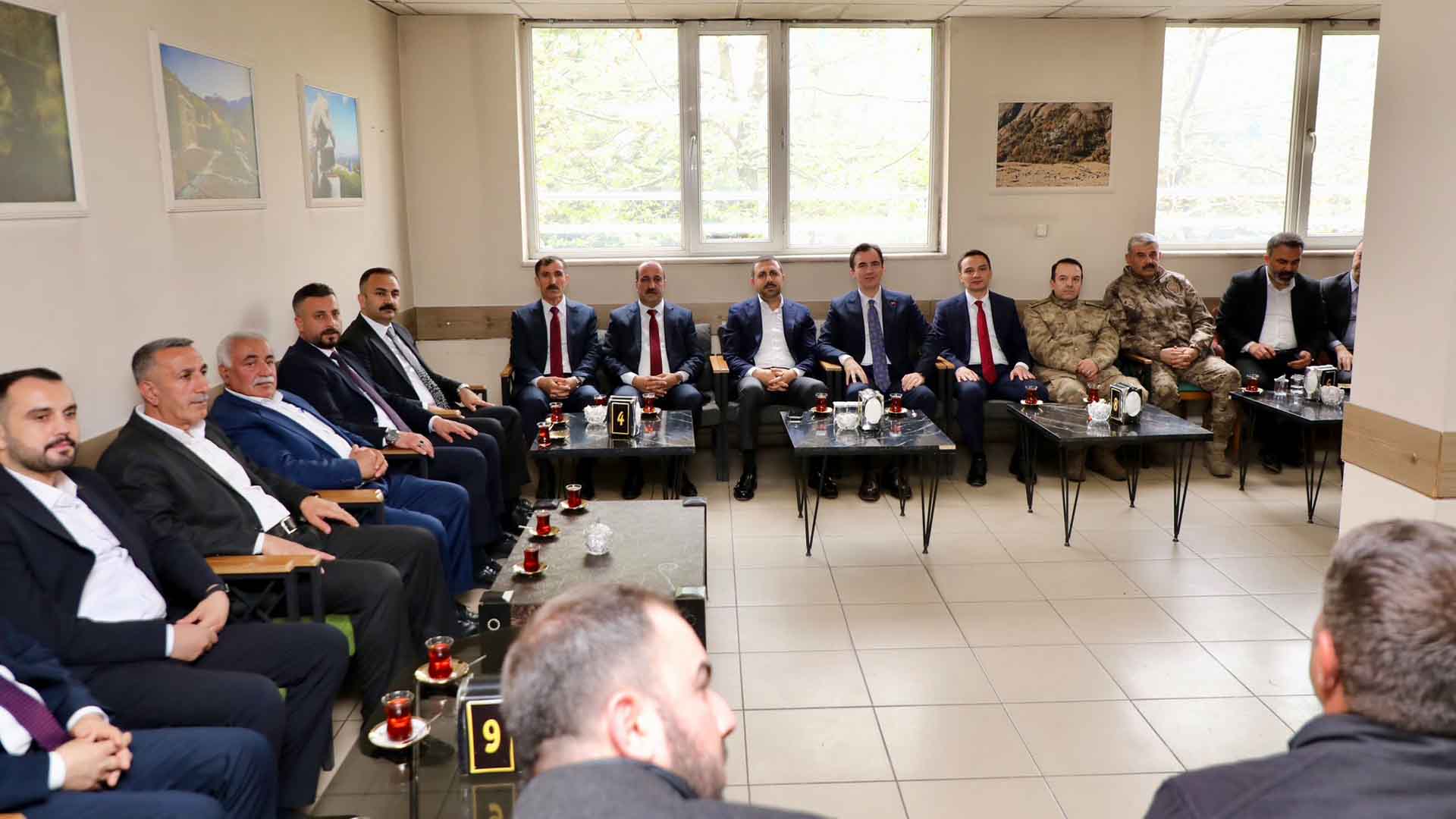 Bitlis Heyeti Hizan’da Vatandaşlarla Buluştu 4