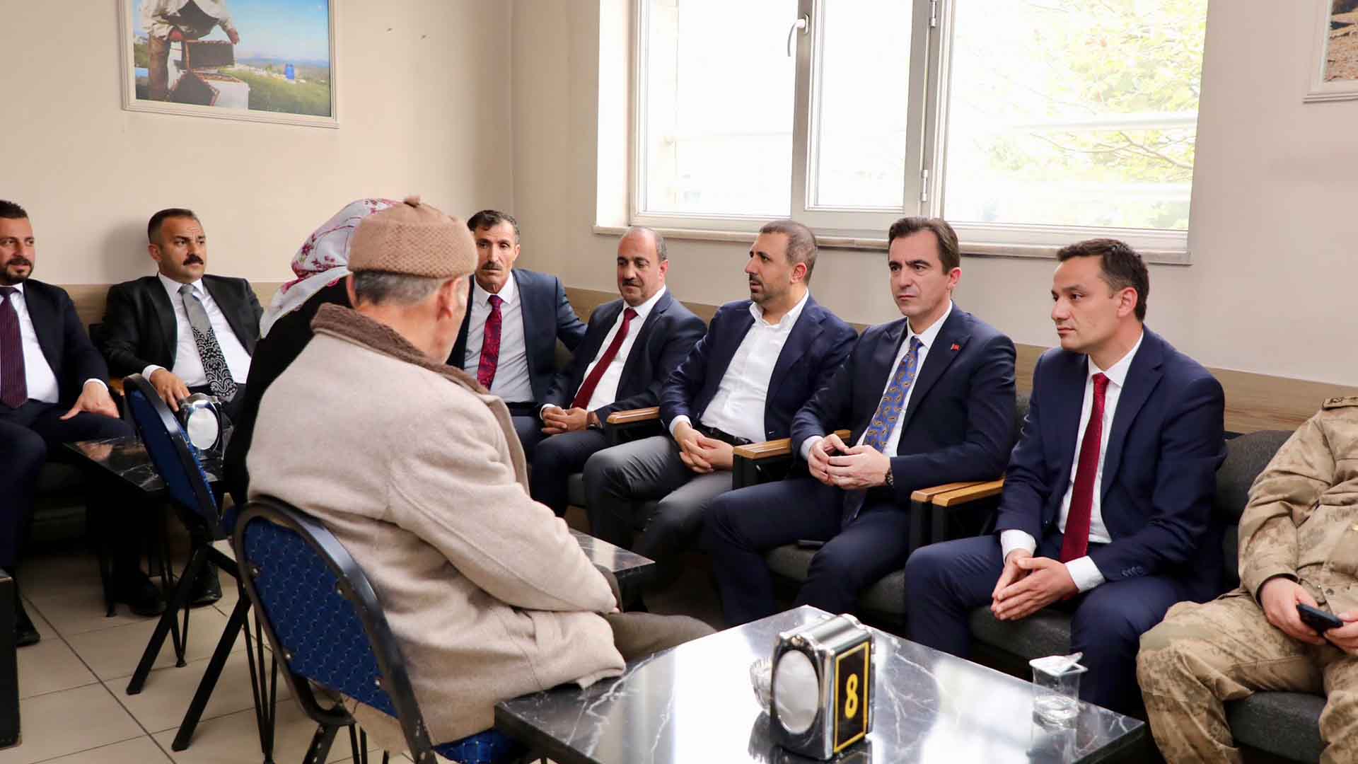 Bitlis Heyeti Hizan’da Vatandaşlarla Buluştu 5