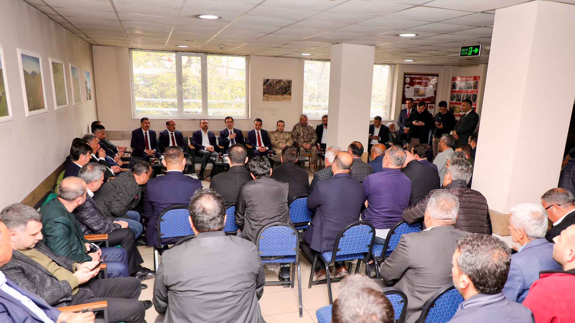 Bitlis Heyeti Hizan’da Vatandaşlarla Buluştu 6