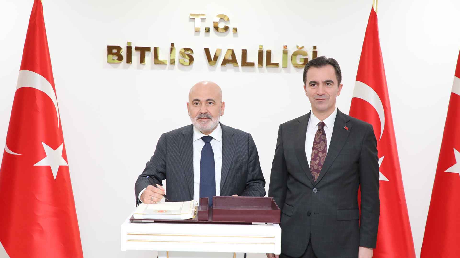 İçişleri Bakan Yardımcısı Sağlam’dan Bitlis’e Ziyaret Ve Sahipsiz Hayvanlar Toplantısı 1