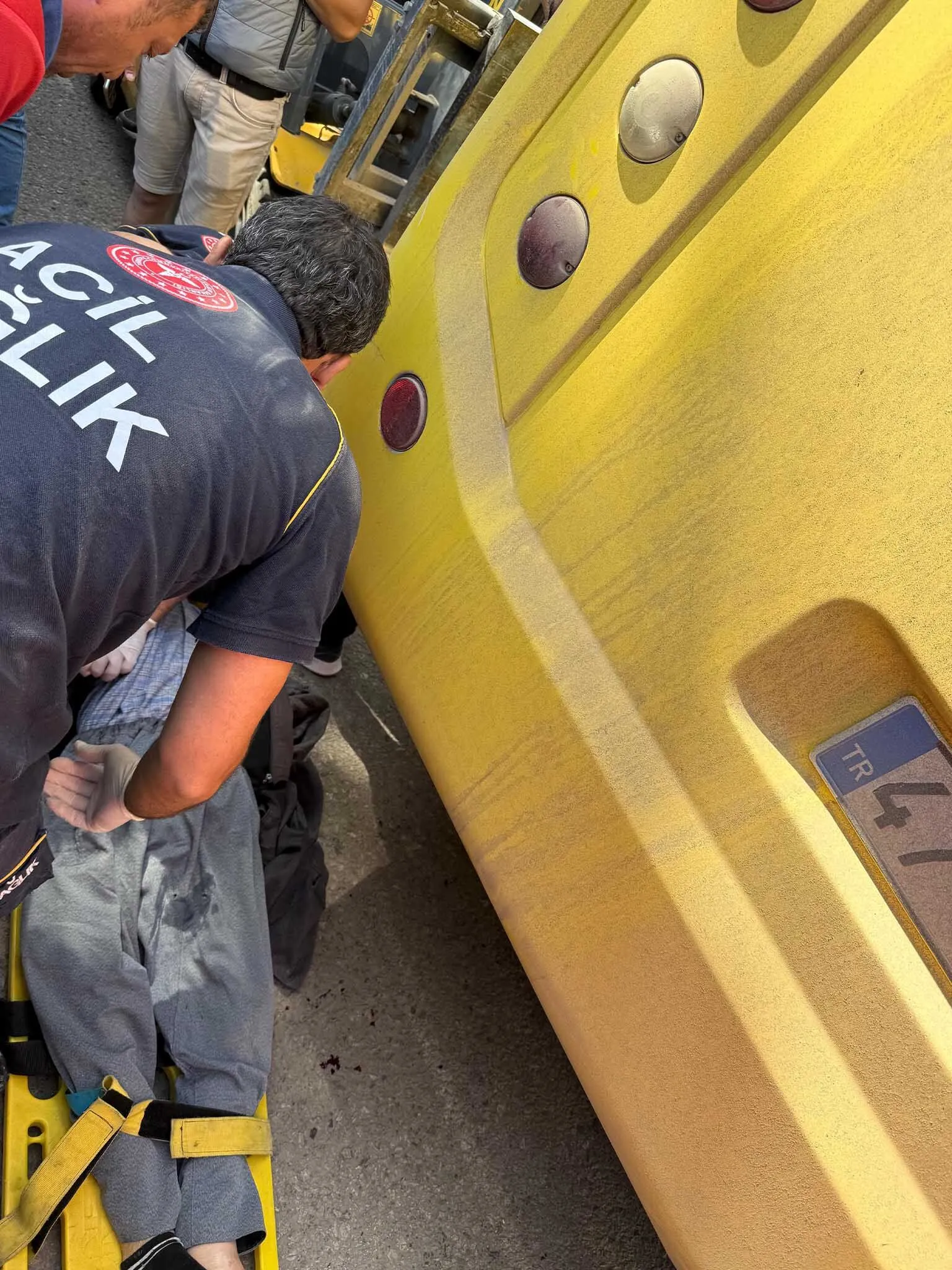 Yolcu Minibusunun Carptigi Yaya Hayatini Kaybetti 2