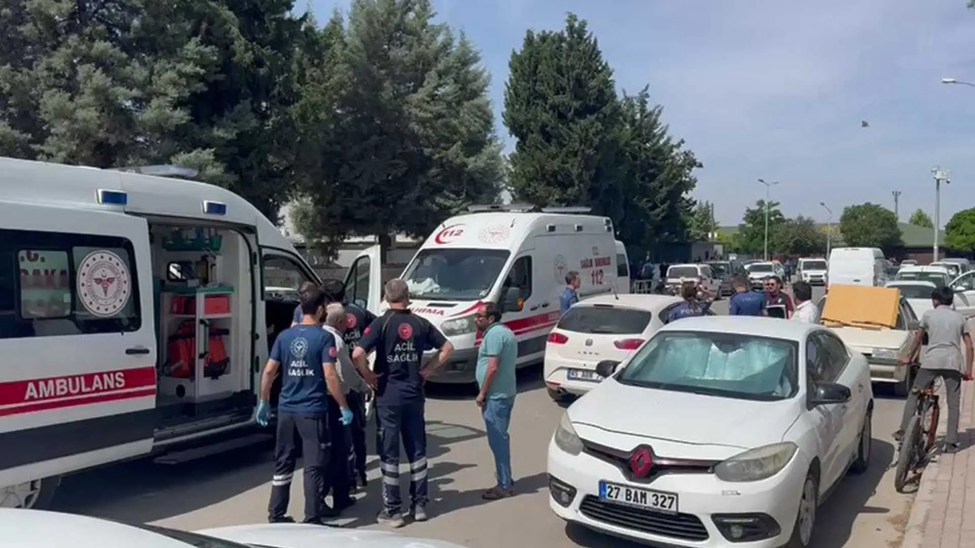 Adliye Onunde Akraba Aileler Kavga Etti 5 Yarali 7 Gozalti 1