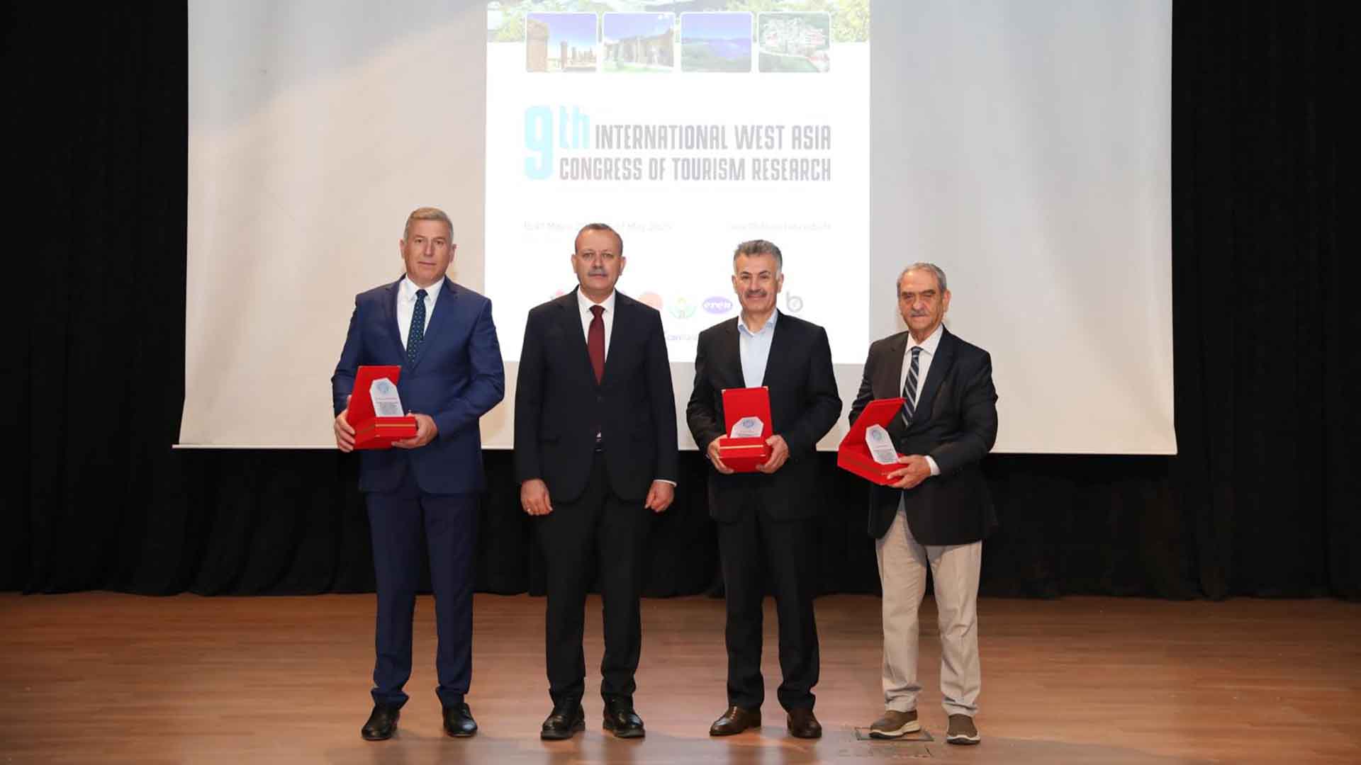 Bitlis Eren Üniversitesi’nde Uluslararası Turizm Zirvesi Başladı 2