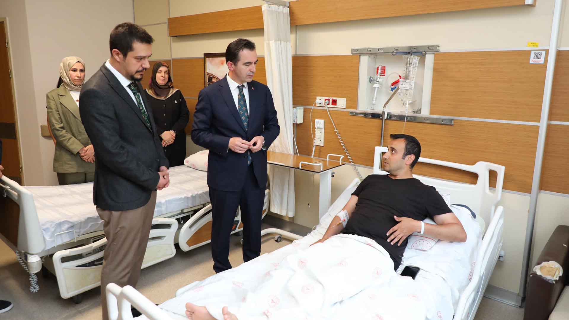 Bitlis Valisi Karakaya’dan Tatvan Devlet Hastanesine Ziyaret 2