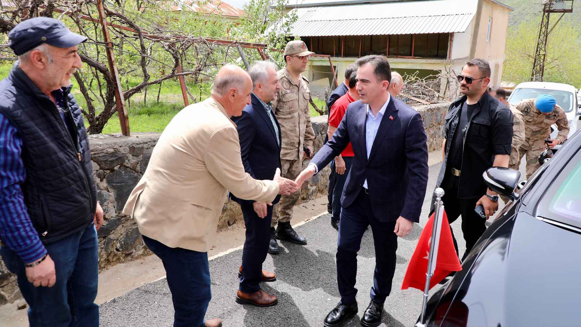 Bitlis Valisi Karakaya’dan Ünaldı Ve Arıdağ Köylerine Ziyaret 1