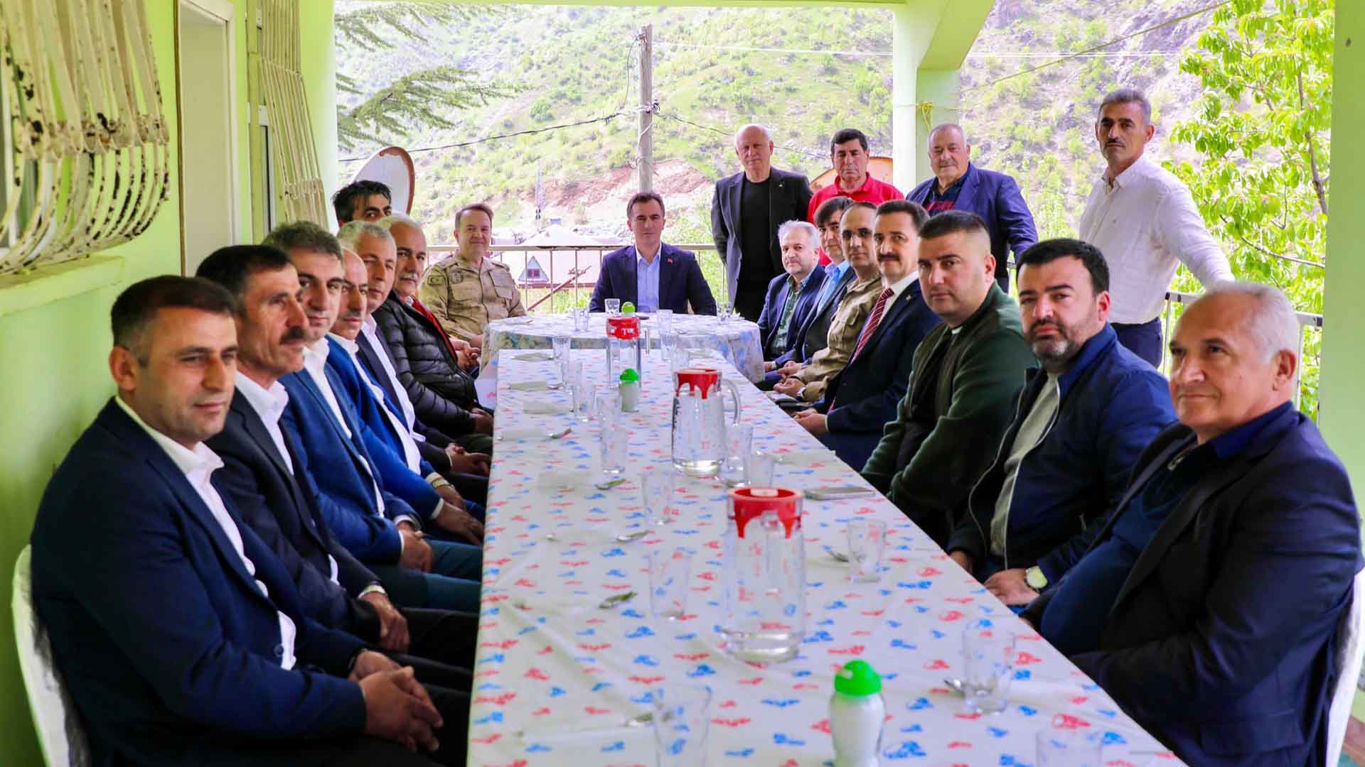 Bitlis Valisi Karakaya’dan Ünaldı Ve Arıdağ Köylerine Ziyaret