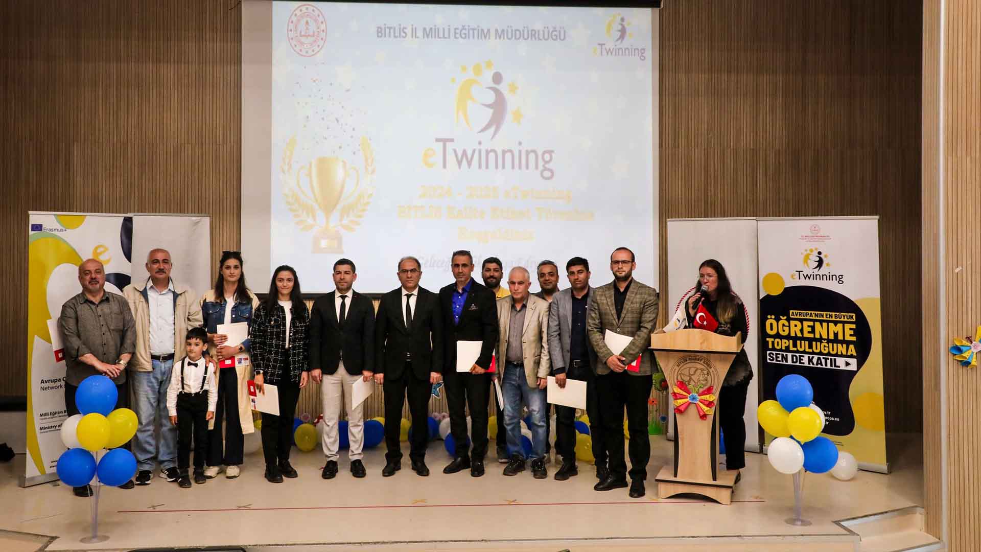 Bitlis’te Etwinning Başarıları Gururla Kutlandı 5