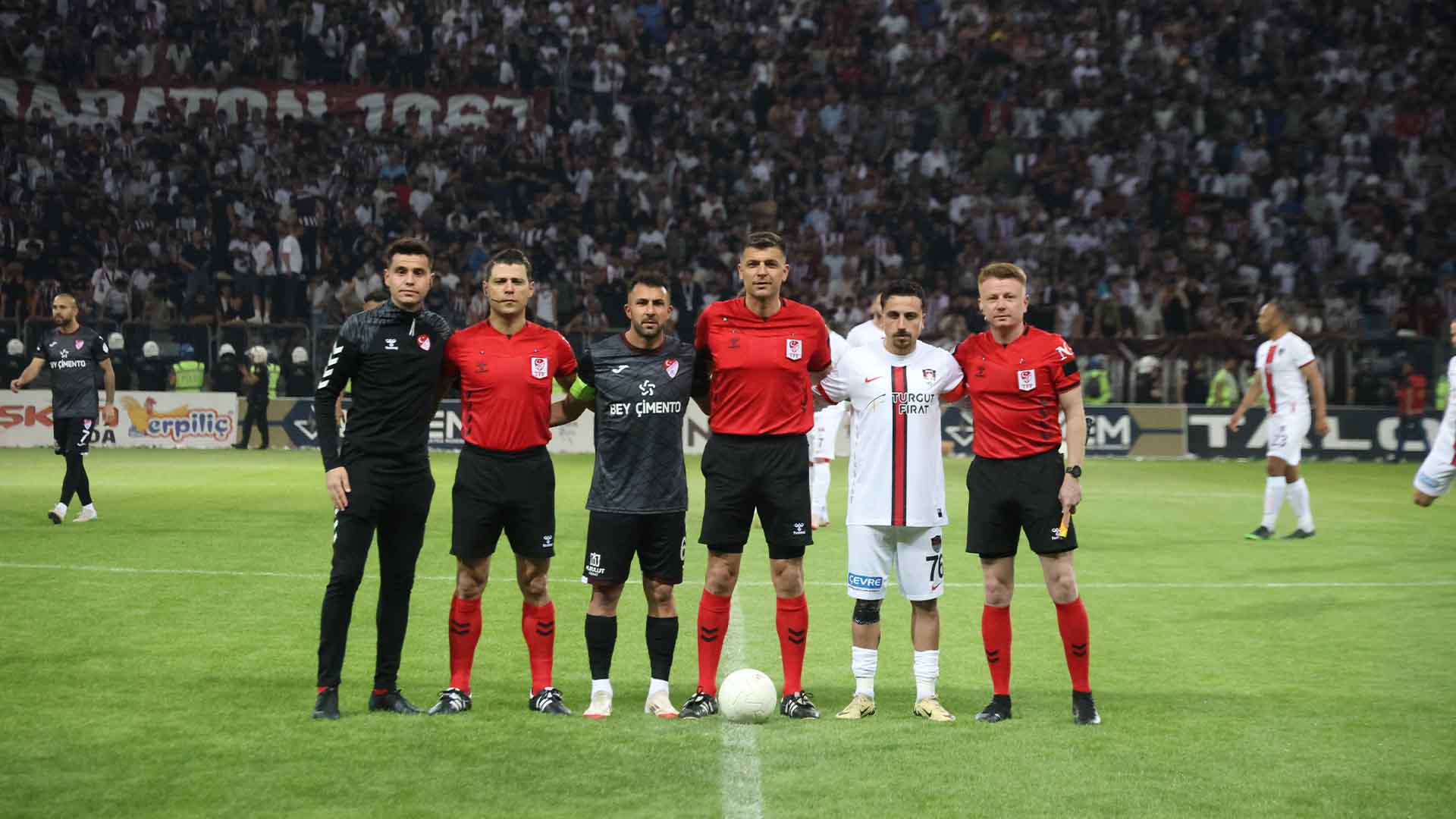 Elazığspor Vanspor Fk Maçı Olaylı Sona Erdi 2