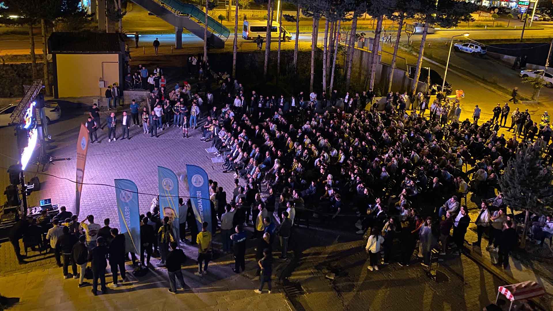 Fenerbahçe Beko’dan Euroleague’de İkinci Şampiyonluk, Bitlis'te Dev Ekranda İzlendi 2
