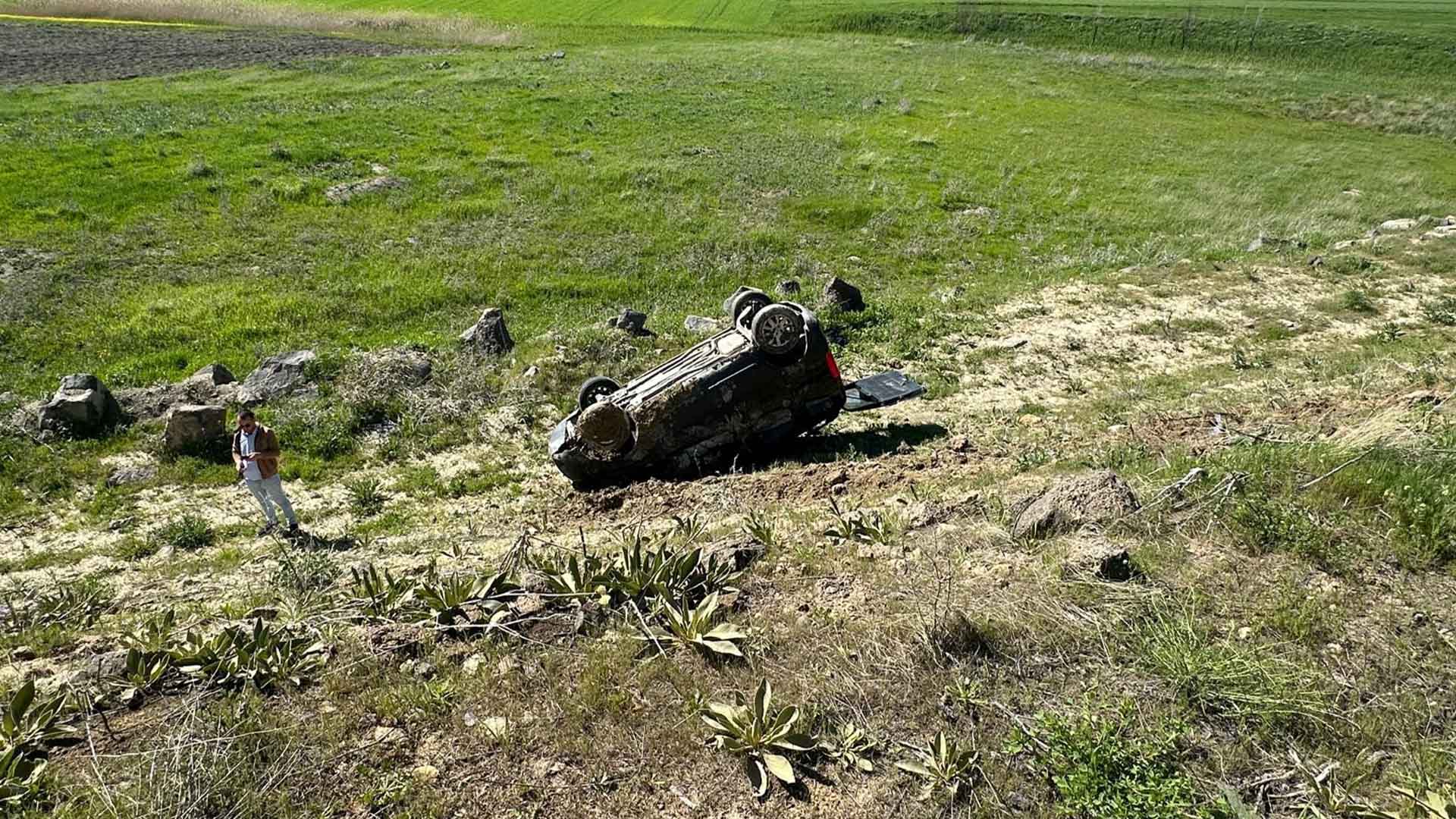 Muş Ahlat Çevre Yolunda Araç Takla Attı, 6 Kişi Yaralandı 1
