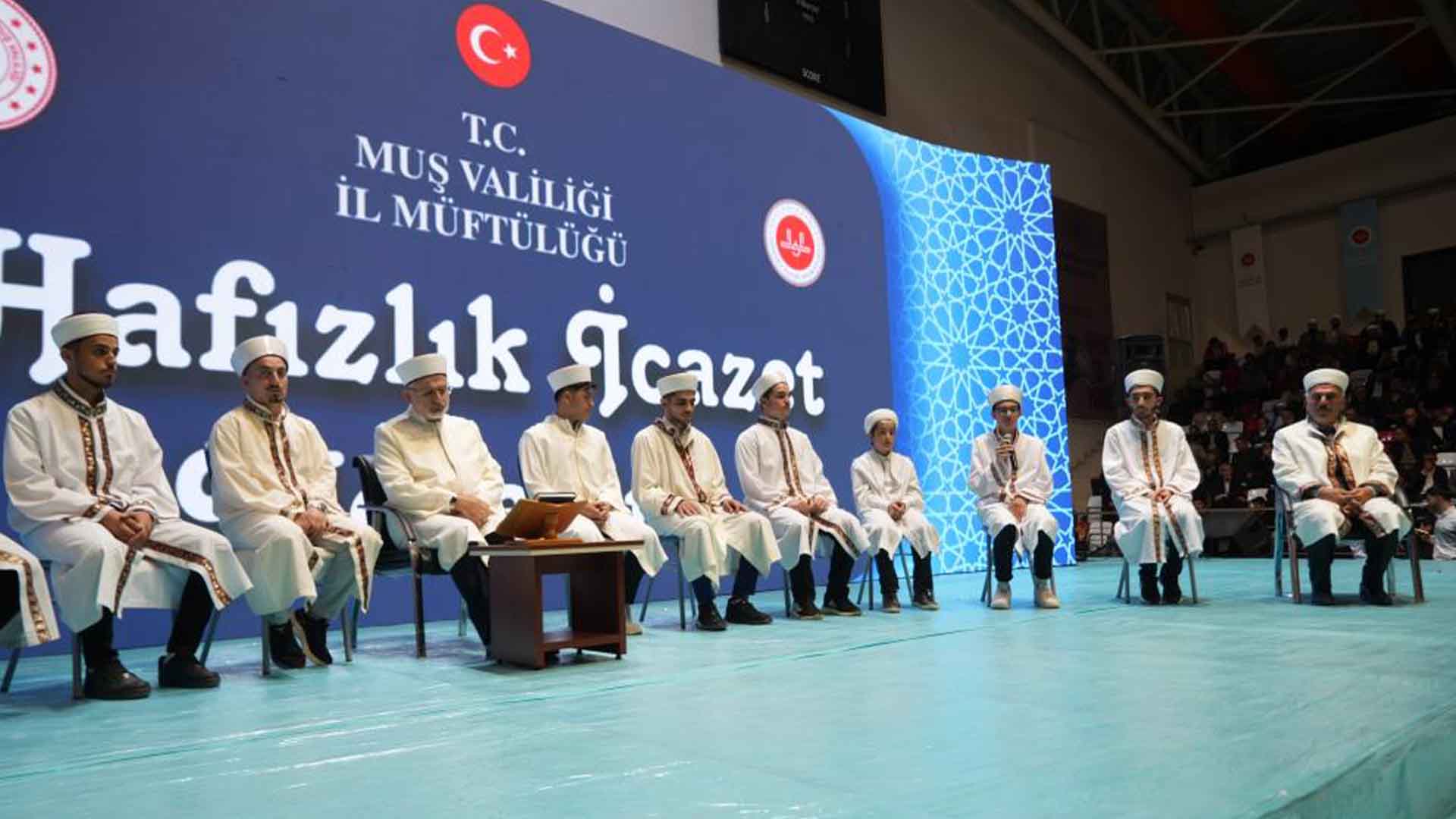 Muş’ta Hafızlıkta Tarihi Gün, 300 Öğrenciye İcazet Verildi 5