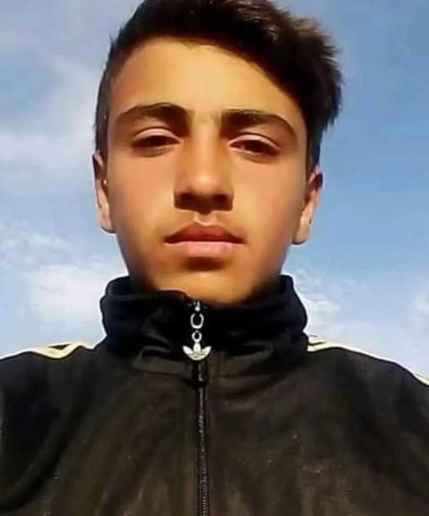 Yildirim Isabet Eden 17 Yasindaki Genc Yasamini Yitirdi 1