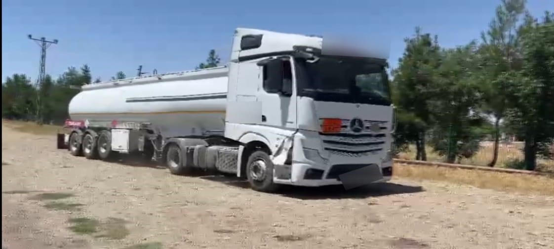 A W470985 02