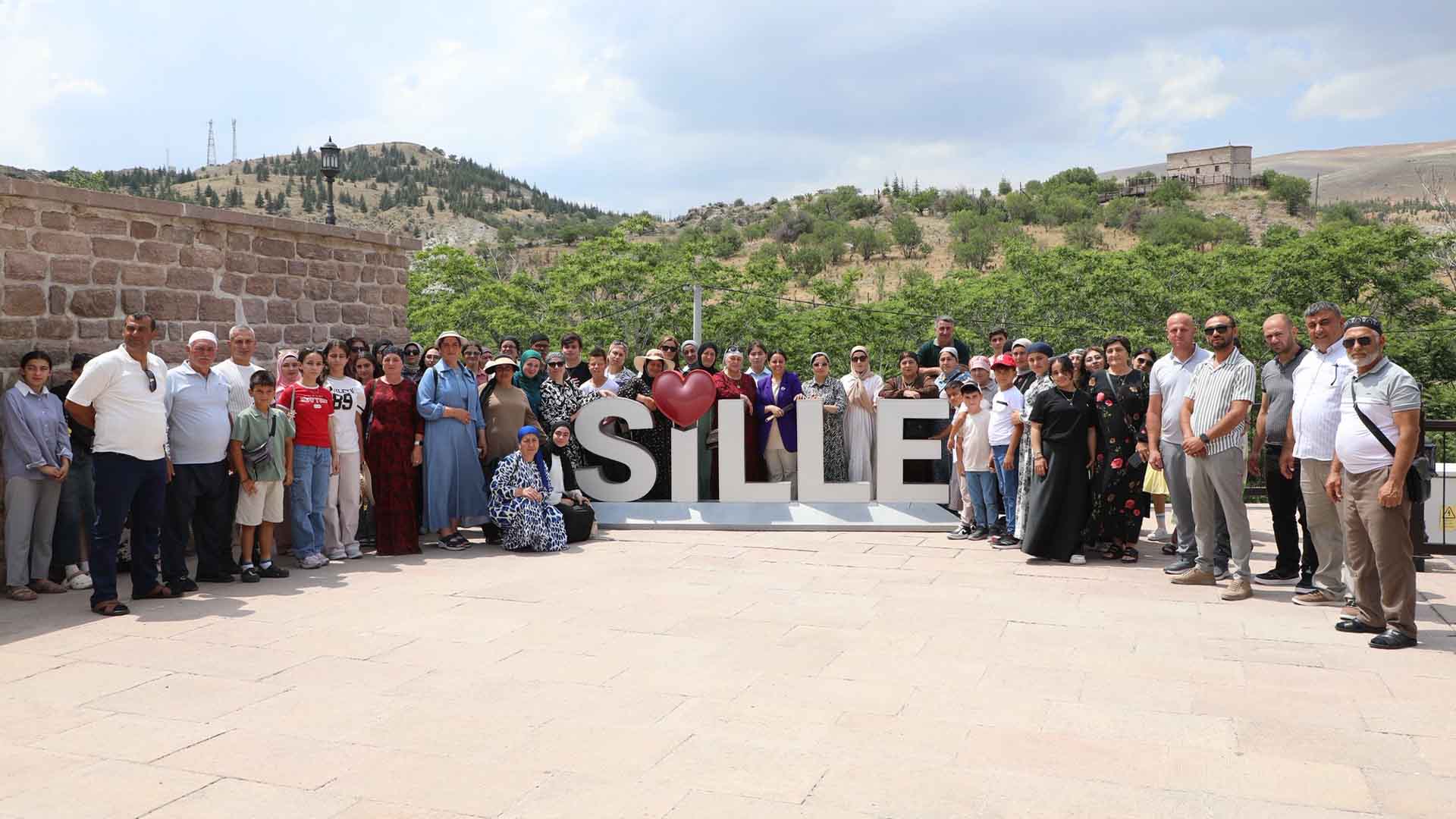 Ahlat'ta Bulunan Ahıska Türkü Aileler Konya'da Gönül Yolculuğuna Çıktı 3