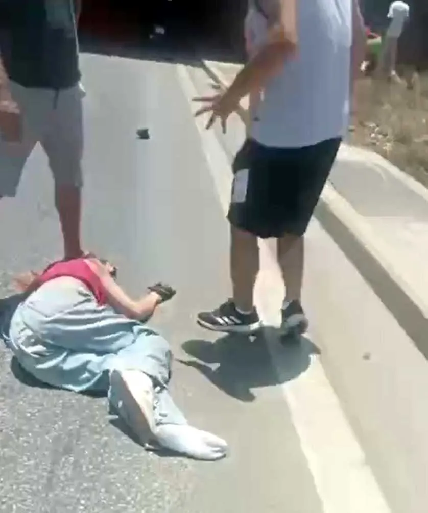 Bakan Yerlikaya Paylasti Feci Kazada 2 Kisi Oldu 1