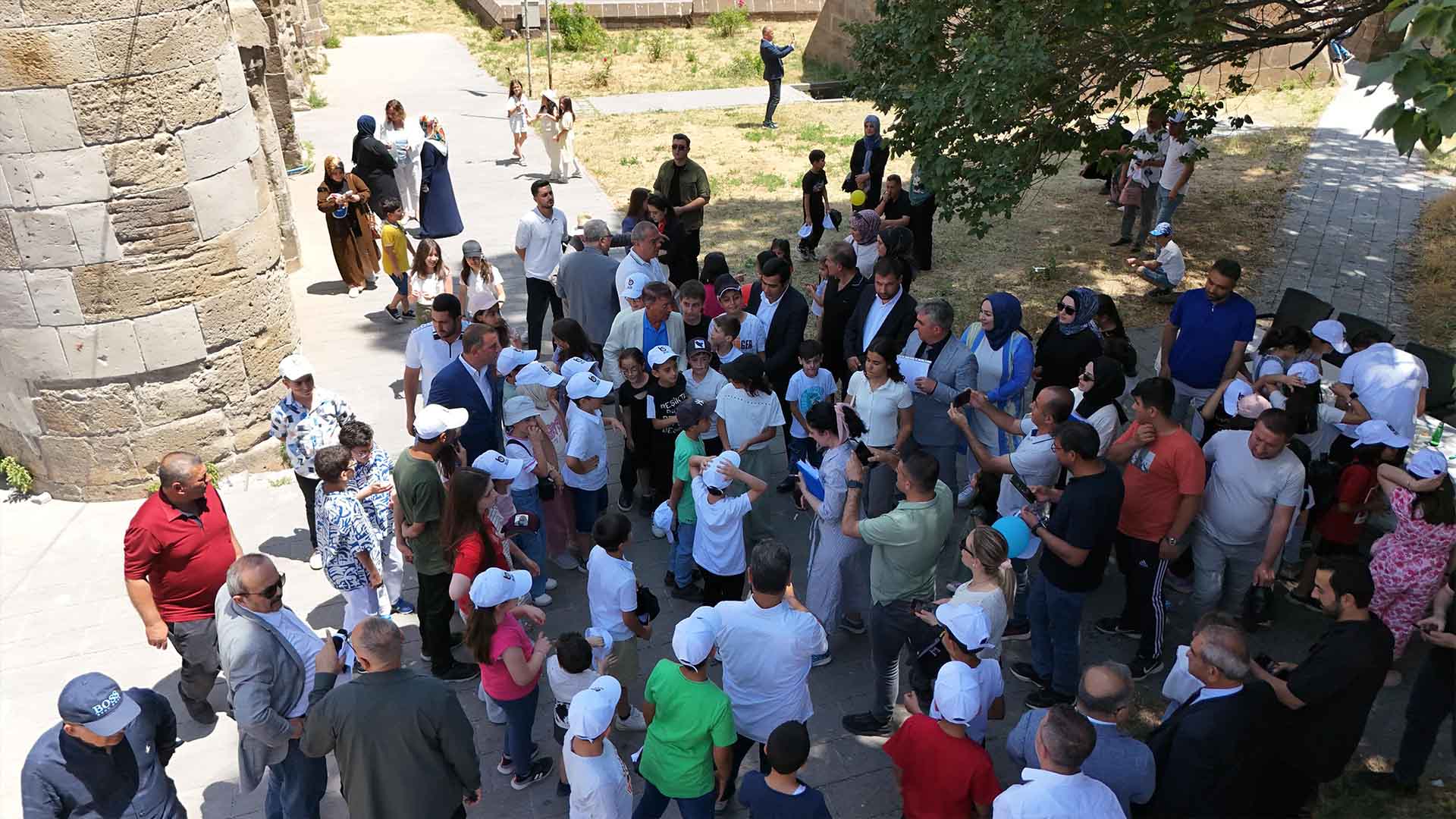Betav’dan Renkli Yıl Sonu Etkinliği, Çocuklar Hem Öğrendi Hem Eğlendi 10